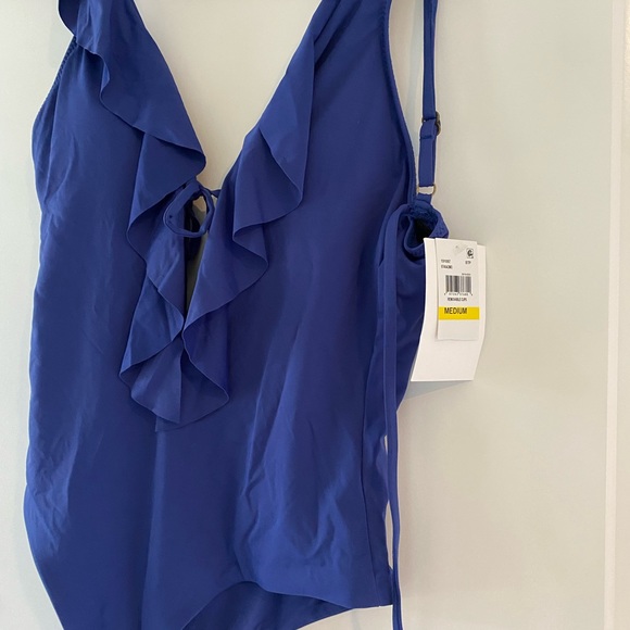 NWT Becca Socialite blue ruffle one piece swimsuit M - Picture 3 of 7